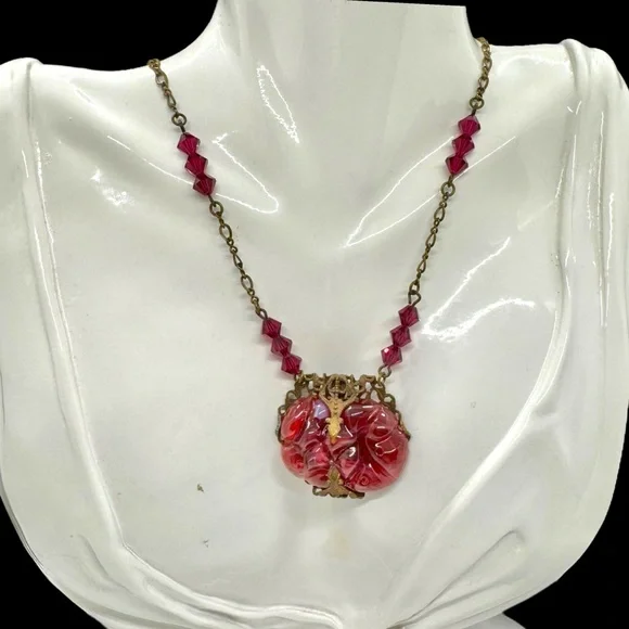 Vintage Art Deco Czech(?) Red Art Glass & Crystal Brass Necklace - Picture 2 of 12